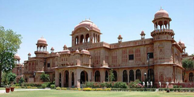 lalgarh-palace