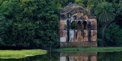 raj-bagh-ruins